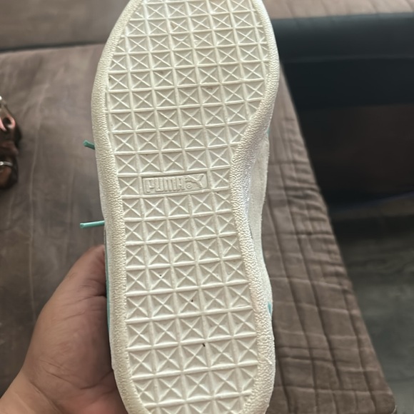 Women Mint/Teal Puma Sneakers - Picture 8 of 11